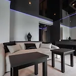 High Class Mazuria 아파트